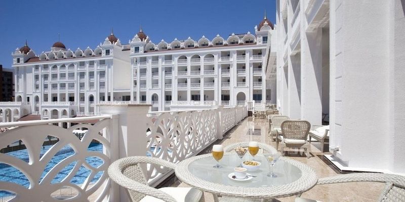 Oz Hotels Side Premium - Image 5