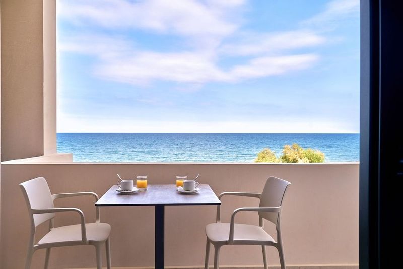 Silver Beach Hotel - Image 3