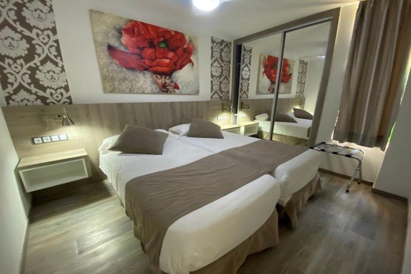 Aparthotel Parque de las Americas - Image 7