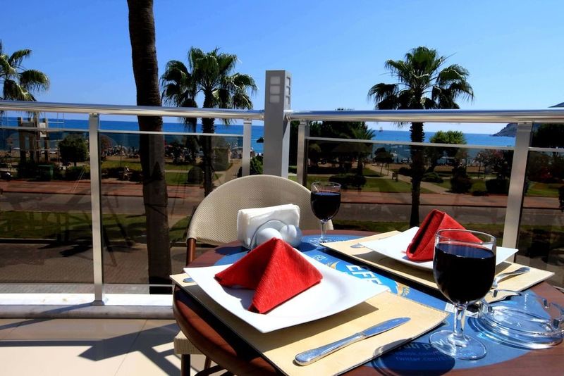 Eftalia Downtown Hotel - Image 2
