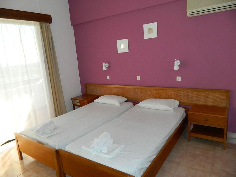 Telhinis Hotel - Image 4