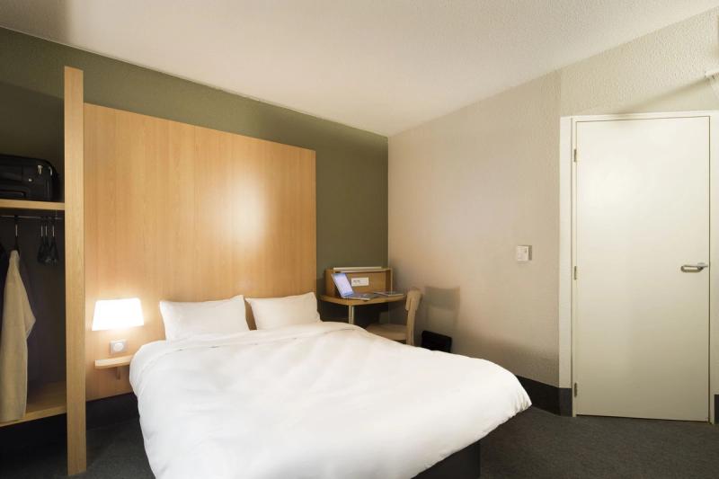 B&B Hotel Marseille Euromed - Image 6