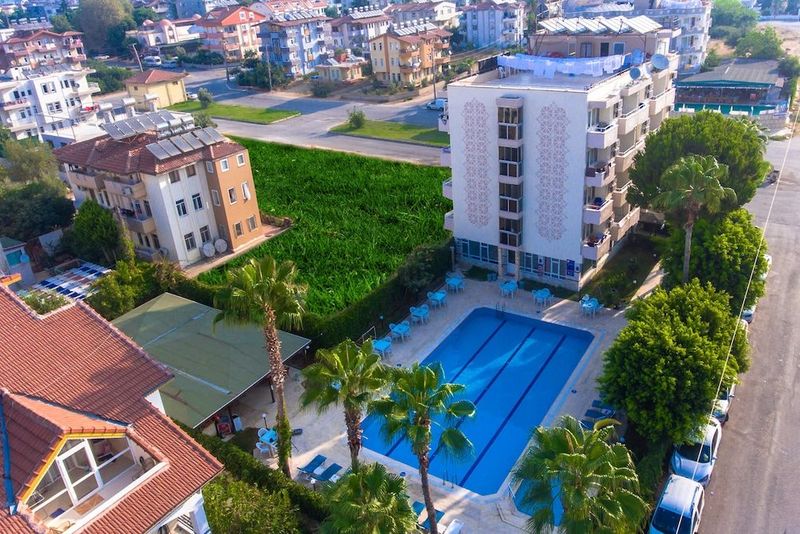 Bellissima Hotel - Image 2
