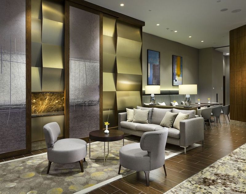 DoubleTree by Hilton Hotel & Conference Centre Warsaw - Image 9