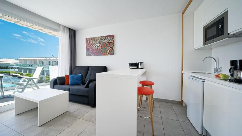 Ura Lara Apartments - Image 3
