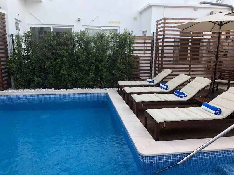 Villa Rio Guest House Suites - Image 4