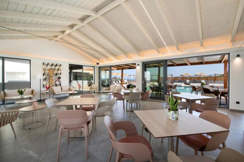 Mare Garden Hotel - Image 8