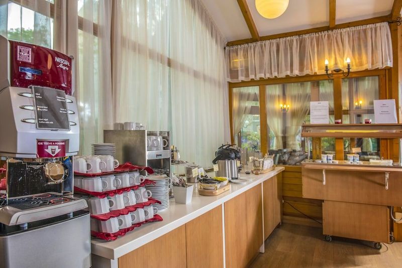 Corvin Hotel Budapest - Corvin Wing - Image 6