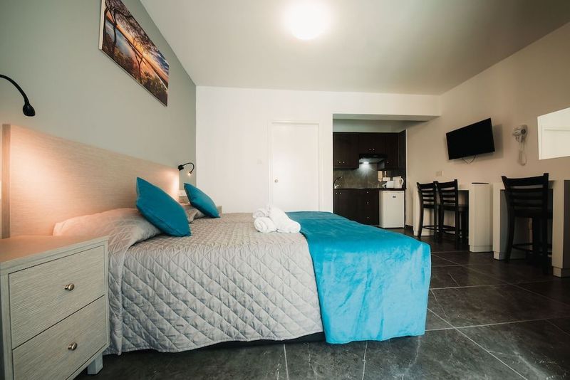 A. Maos Hotel Apartments - Image 9