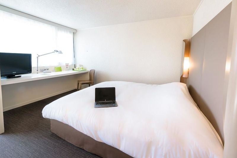Hotel Campanile Toulouse Nord - Sesquieres - Image 10