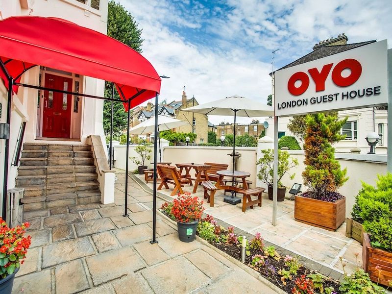 London Guest House - Image 1