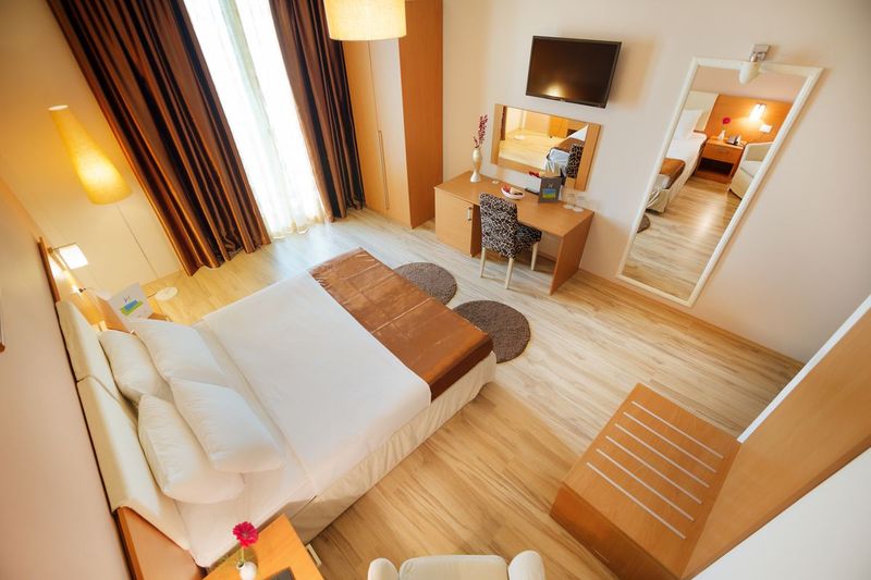 Albanian Star Hotel - Image 4