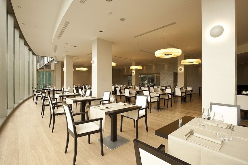 The Hub - Image 6