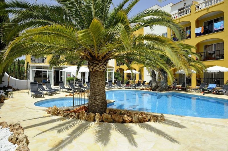 Aparthotel Club Simo - Image 2