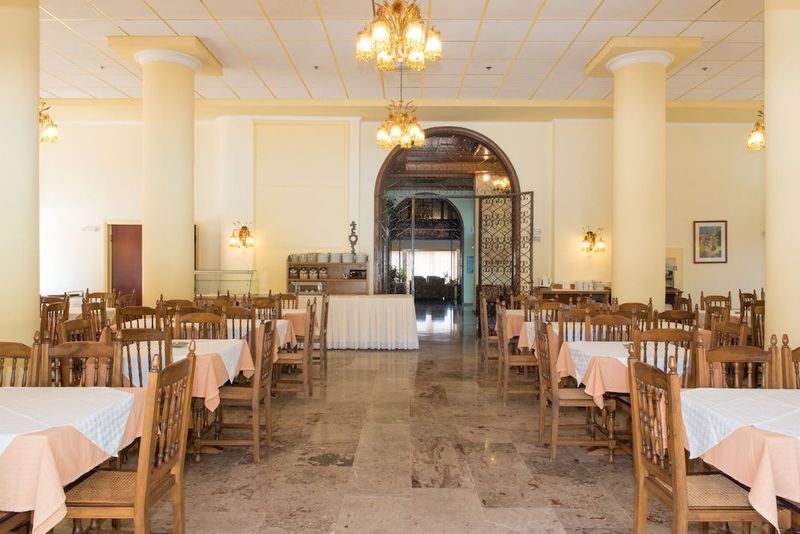 Sunset Hotel Corfu - Image 7