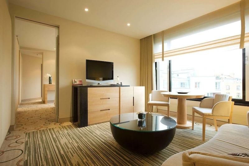 Sheraton Berlin Grand Hotel Esplanade - Image 9