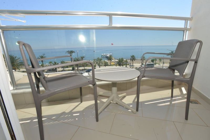White Gold Hotel & Spa - Image 2