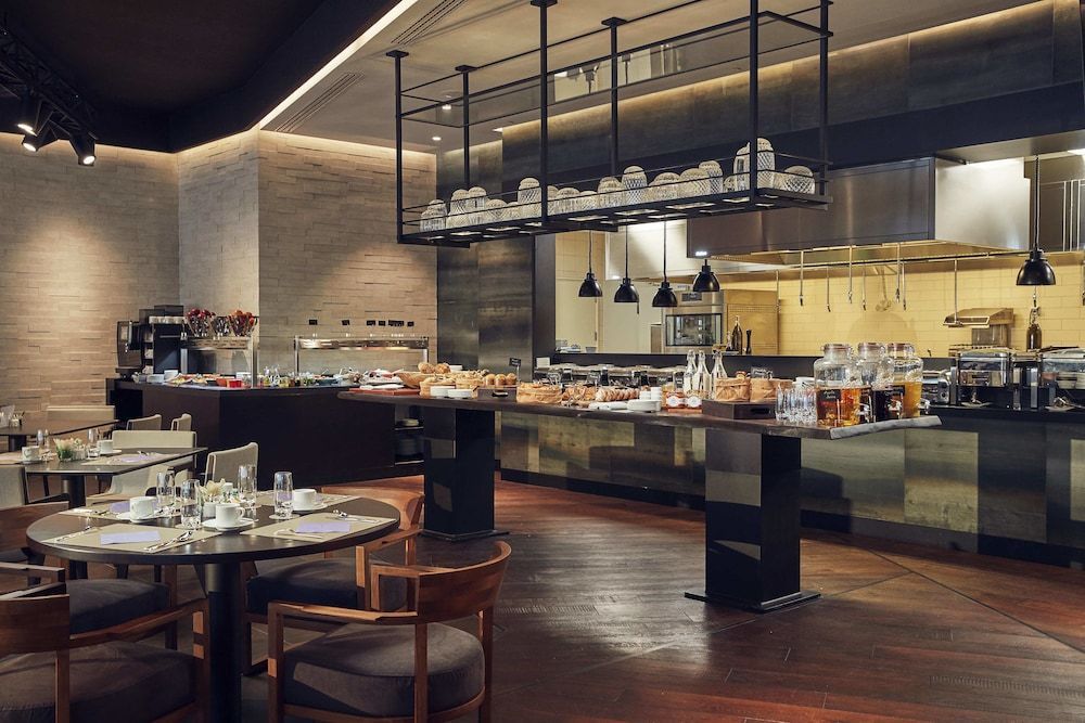 Hilton Belgrade - Image 4