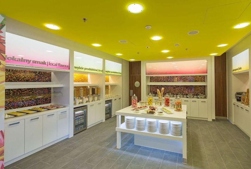 Hampton by Hilton Warsaw City Centre - Image 8