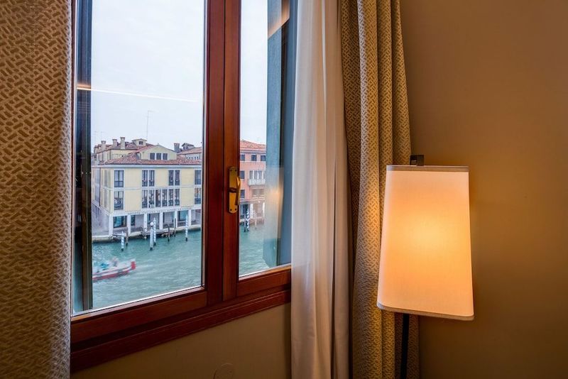BW Premier Collection CHC Continental Venice - Image 6
