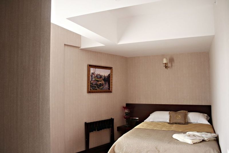 Burckin Hotel - Image 10