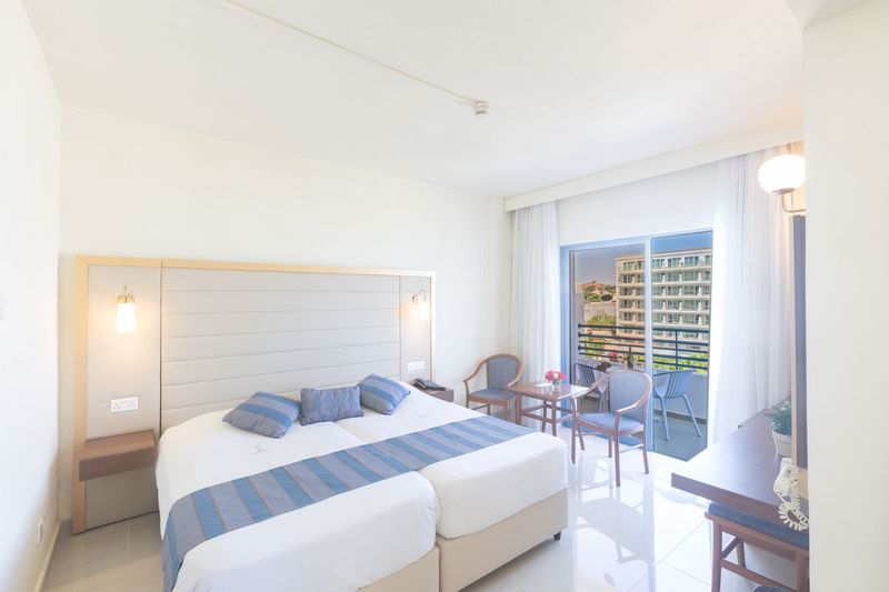 Iliada Beach Hotel - Image 9