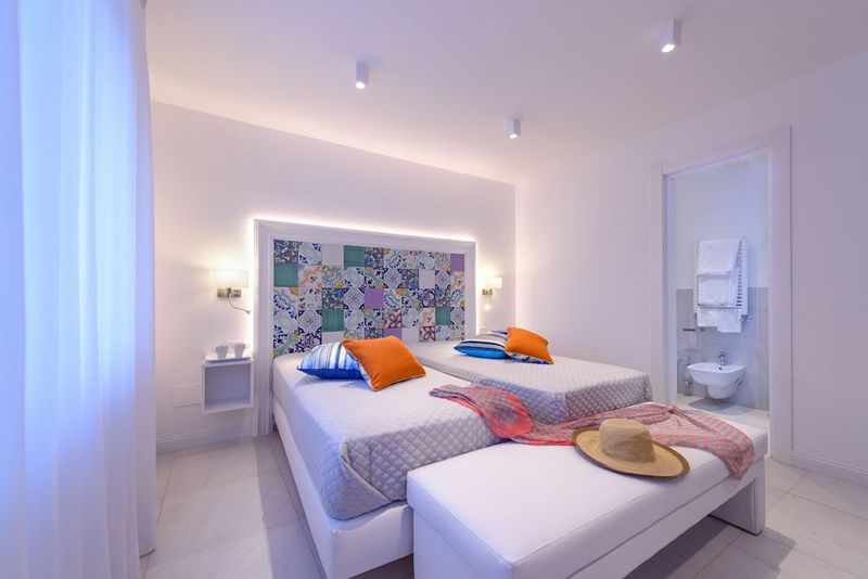 Hotel Amalfi - Image 9