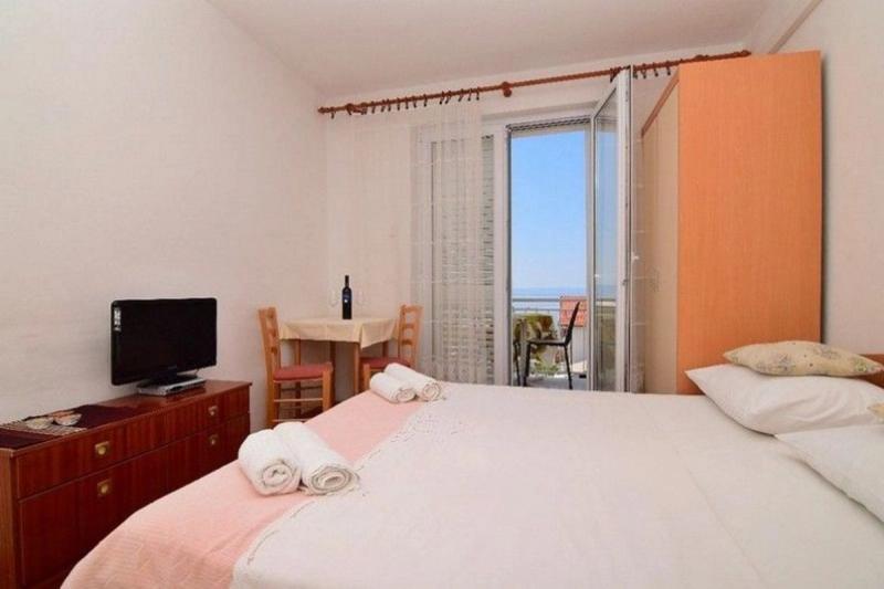 Renata Apartments - Image 6