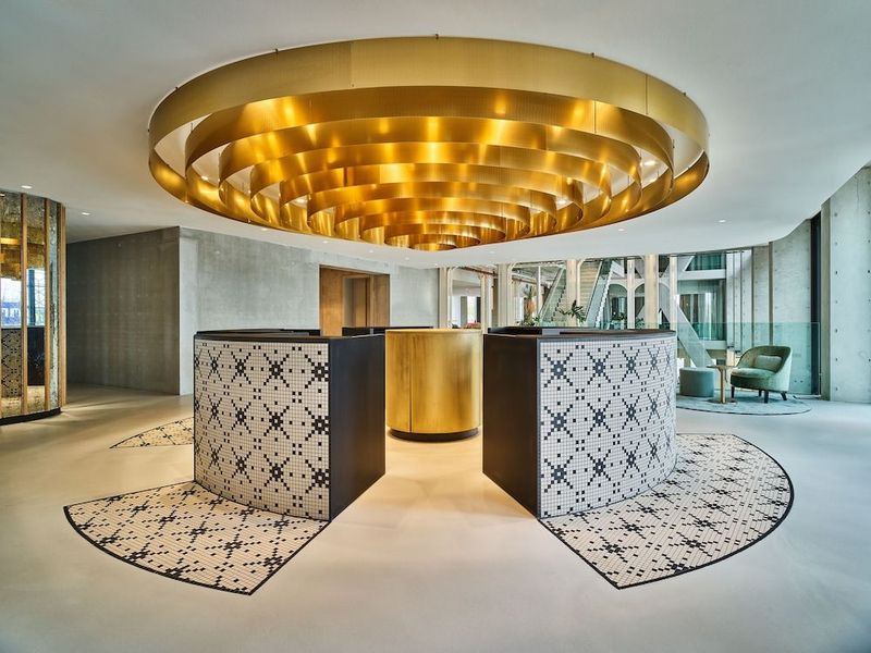 Ruby Emma Hotel Amsterdam - Image 2