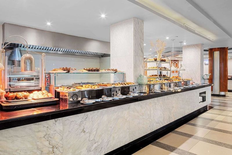 DoubleTree by Hilton Sharm El Sheikh - Sharks Bay Resort - Image 10