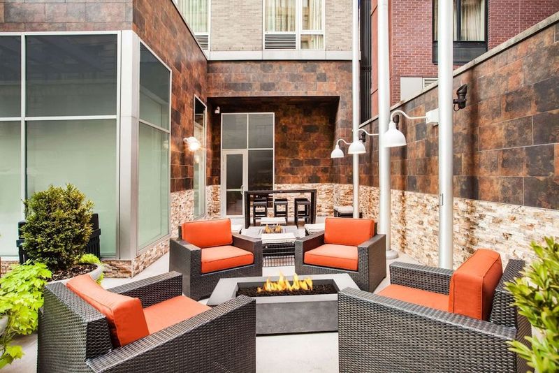 Hilton Garden Inn New York/West 35th Street - Image 4