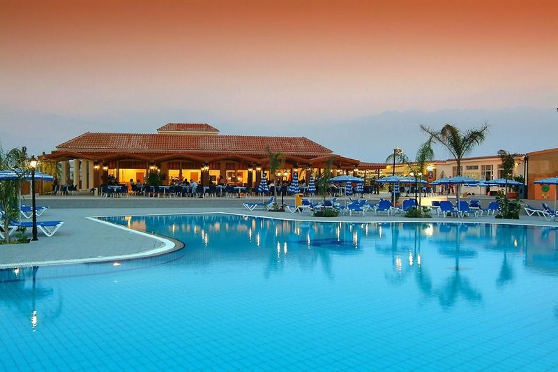 Tsokkos Paradise Village - Image 1