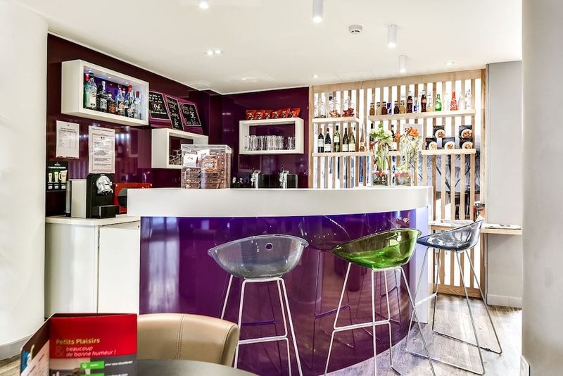 Ibis Styles Nice Vieux Port - Image 5
