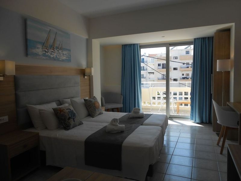 Aristo Apartments - Image 4