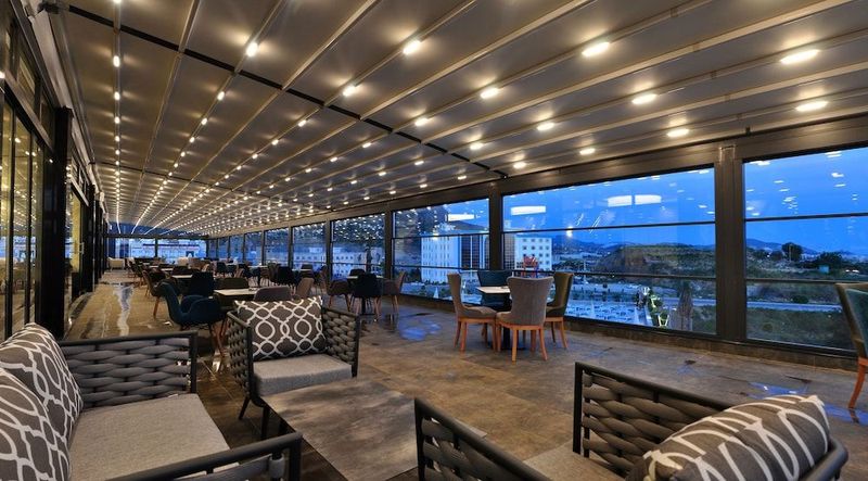 Campus Hill Hotel - Image 7