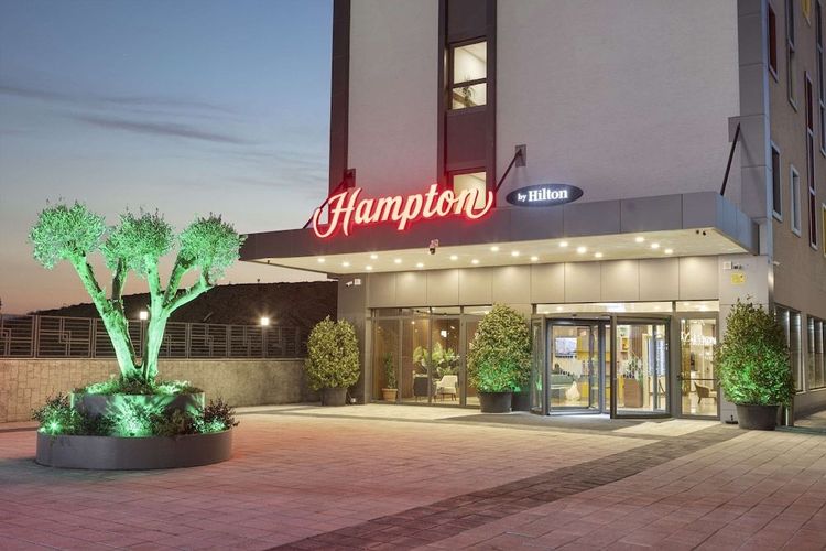 Hampton By Hilton Istanbul Arnavutkoys restaurant