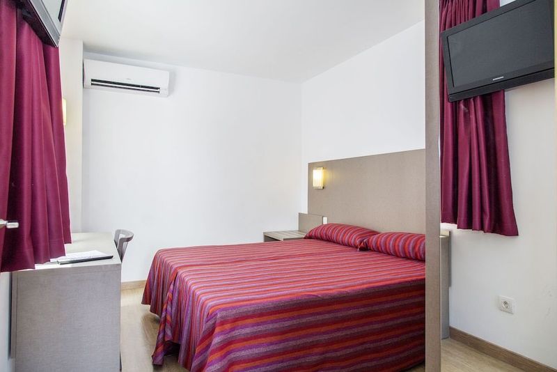 Montesol Hotel - Image 9