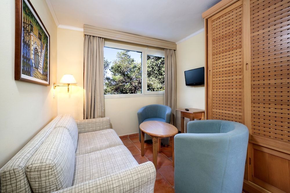 Apartments Bellevue Plava Laguna - Image 9