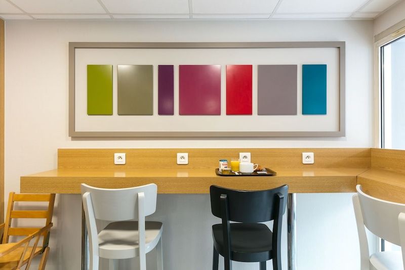 B&B Hotel Toulouse Cite de l'Espace Mouchotte - Image 9