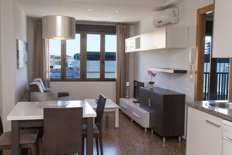 Aparthotel Pio XII Apartments Valencia - Image 2
