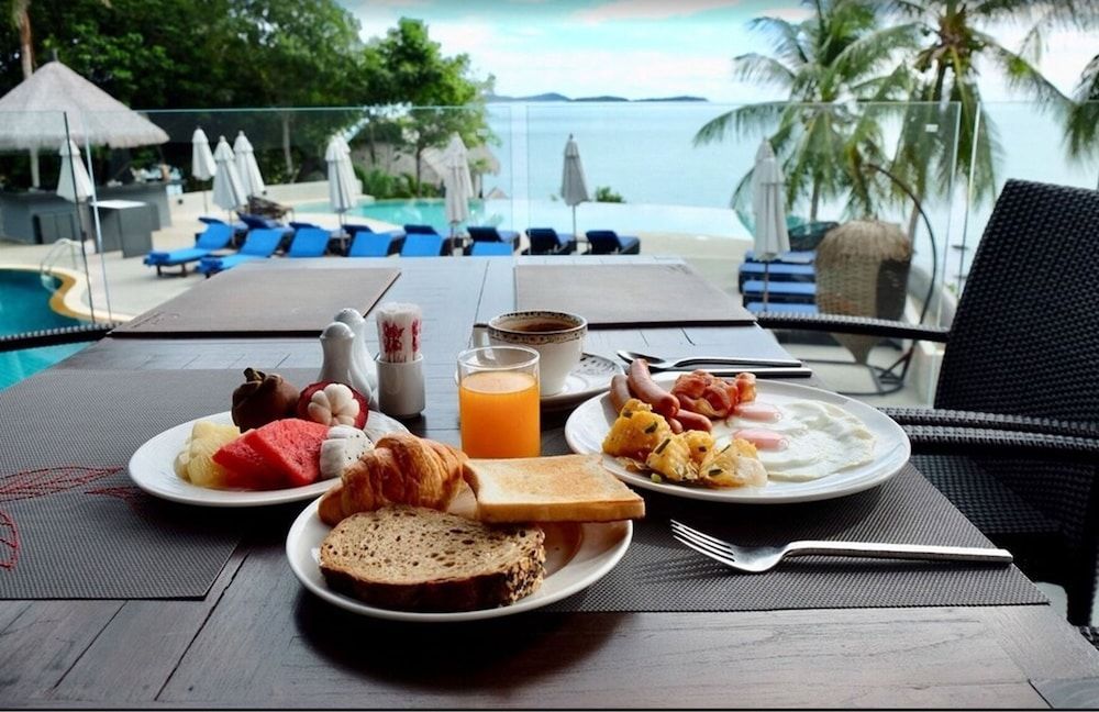 Coral Cliff Beach Resort - Image 5