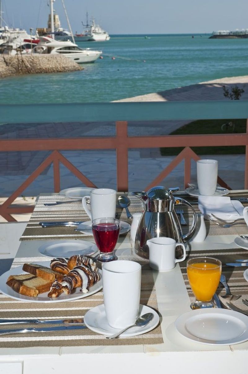 Mosaique Hotel - Image 10