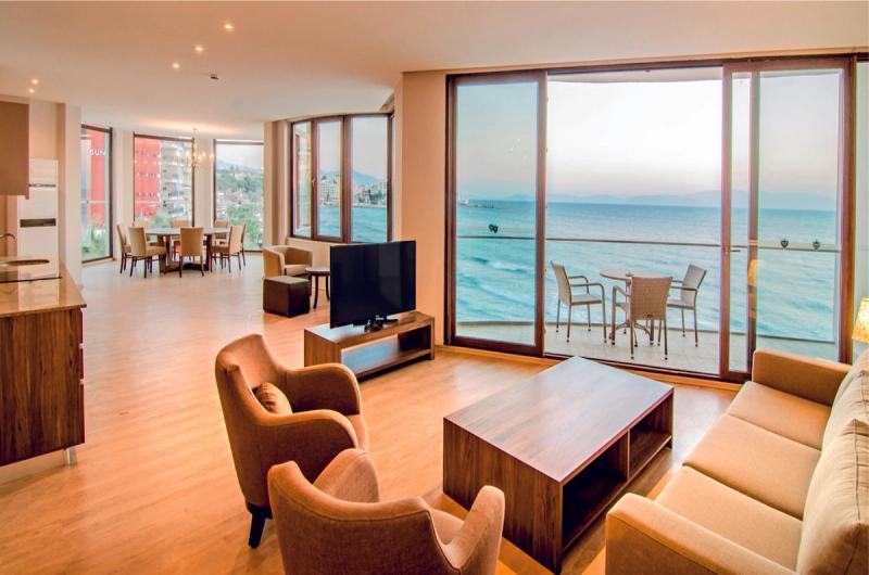 Ladies Beach Residence - Image 9