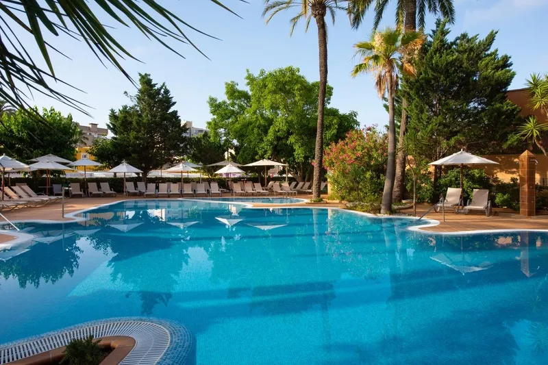 Valentin Reina Paguera Hotel