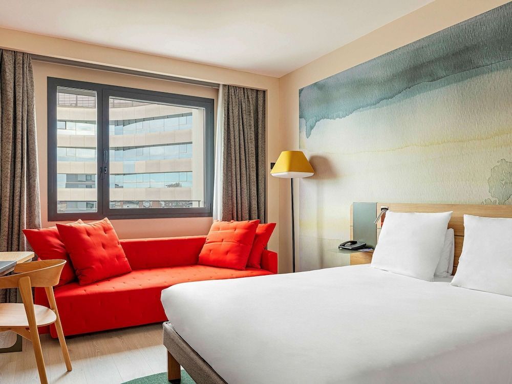 Novotel Madrid City Las Ventas - Image 4