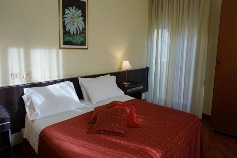 Hotel Europa - Image 4