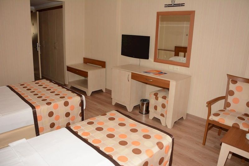 Hotel Stella Beach - Image 8