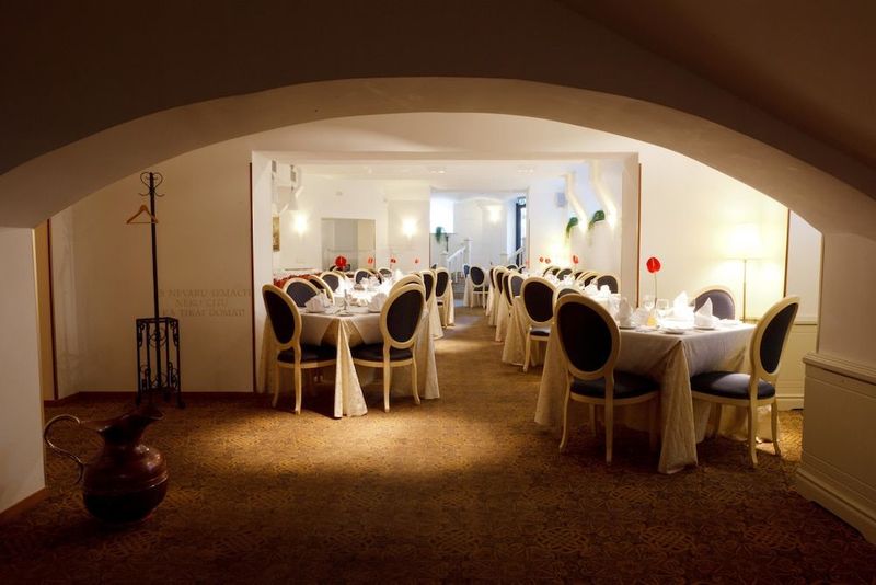 Monika Centrum Hotels - Image 7