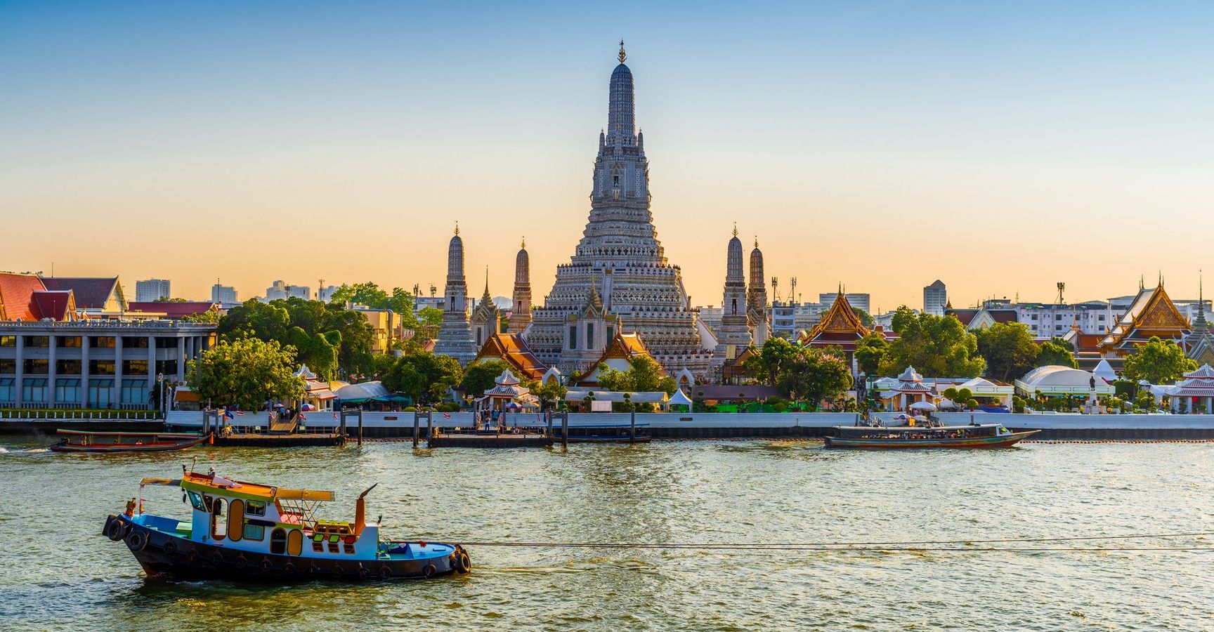 Tempelet Wat Arun er et ikonisk landemerke i Bangkok