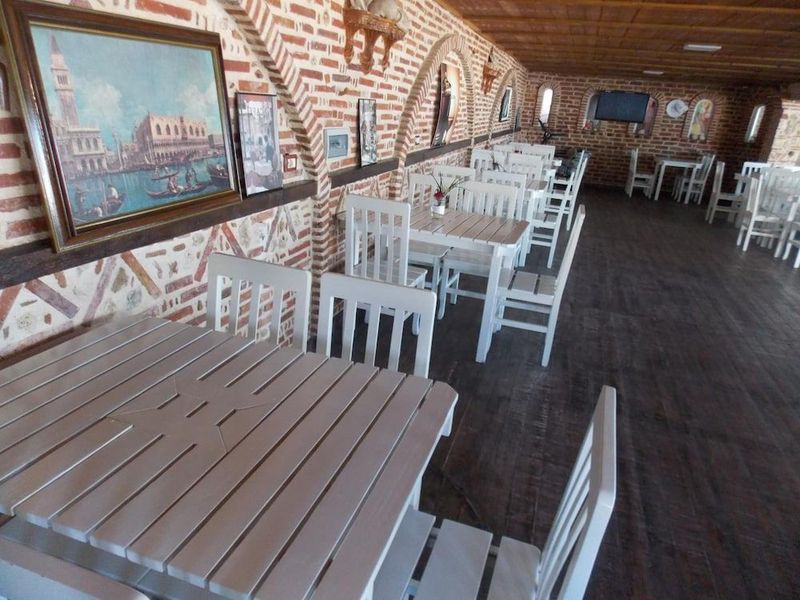 Sunset Suites - Image 3